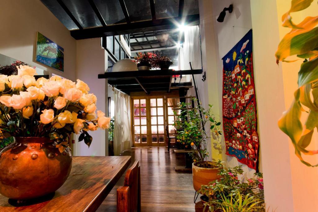 Bed&Breakfast Chorro De Quevedo 波哥大 外观 照片