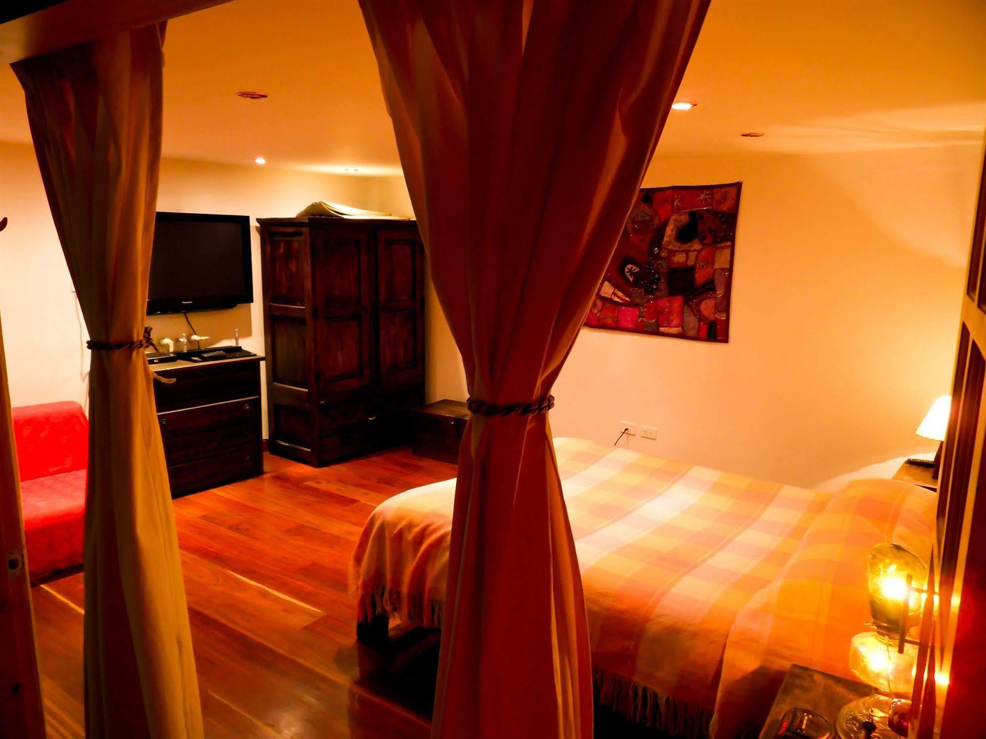 Bed&Breakfast Chorro De Quevedo 波哥大 外观 照片