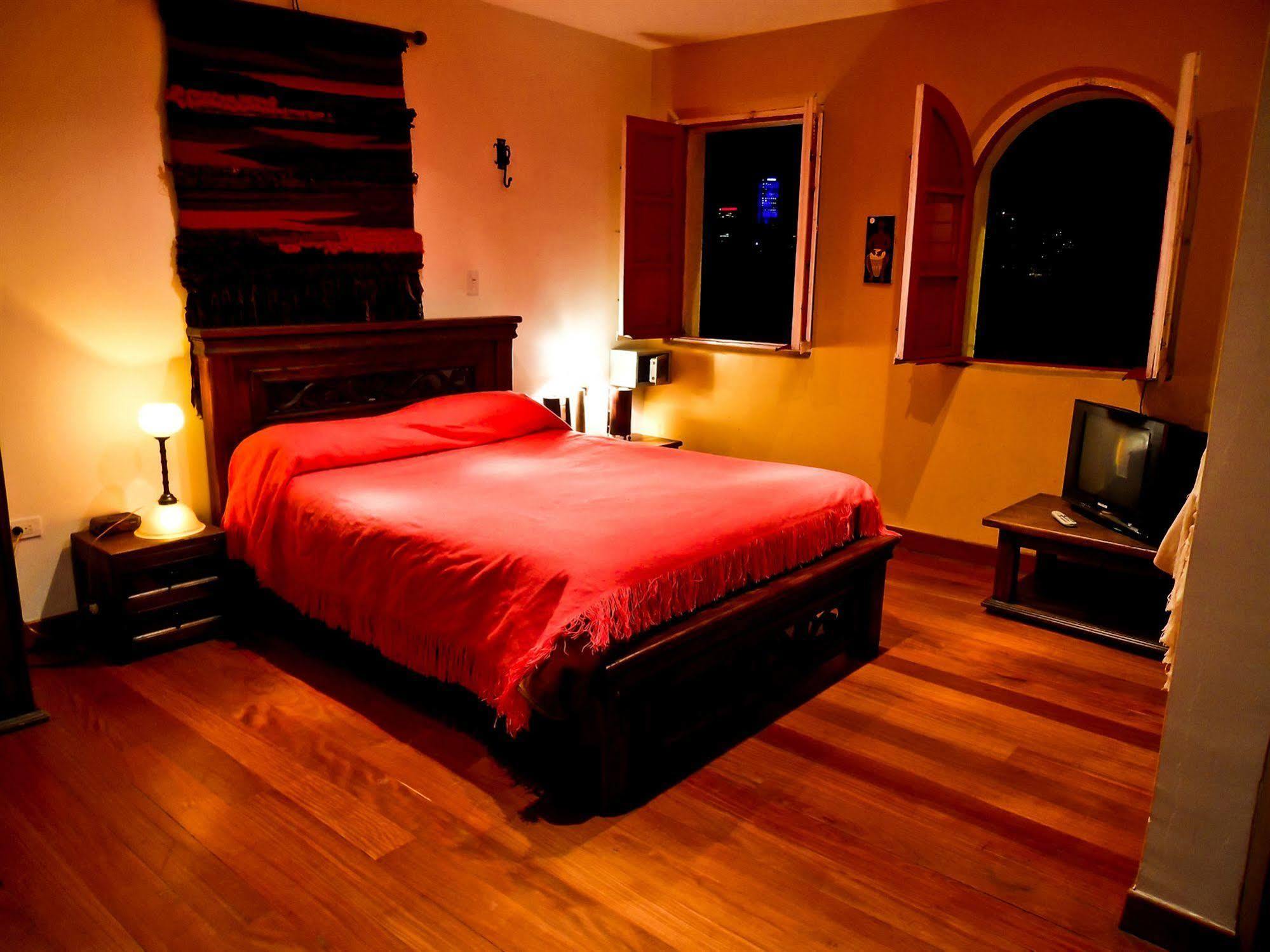 Bed&Breakfast Chorro De Quevedo 波哥大 外观 照片